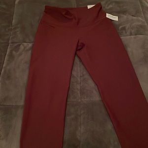 Old Navy Medium Leggings, size medium.